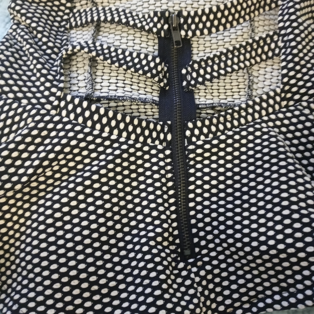 Open Back Halter Top - Picture 4 of 4